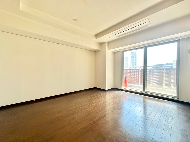 居間 居心地の良い空間に仕上がっております。