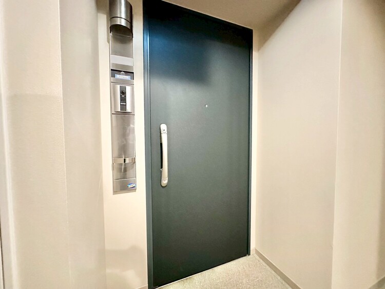 玄関 清潔感のある落ち着いた雰囲気の玄関です。