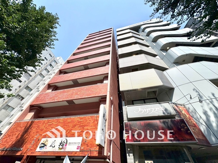 外観 【APPEARANCE】◆眩い◆光が燦々と入り、家族の笑顔を照らす。「いつまでも続いて」と願う夢のような毎日がここにある。