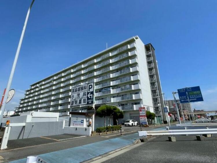 外観 徒歩圏内に利便の揃う充実の住環境！休日が待ち遠しくなる人気の幕張エリアです！