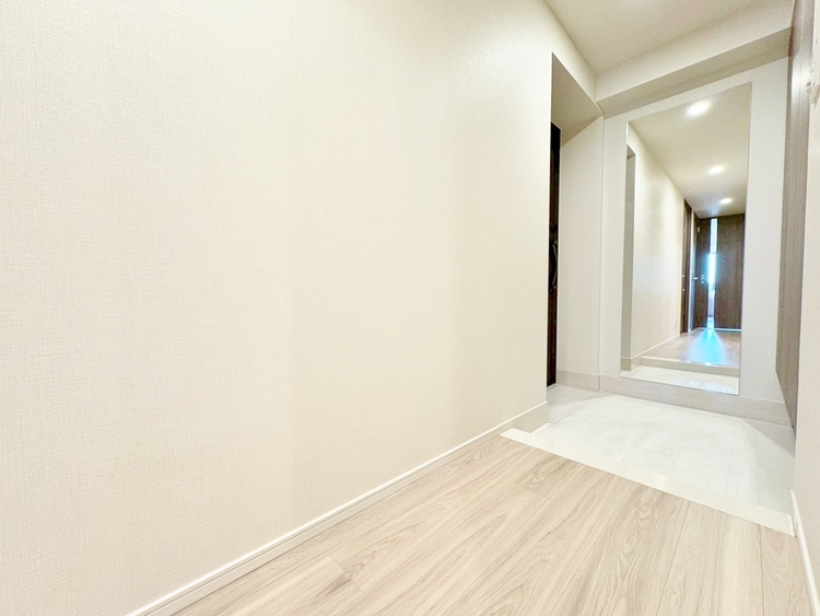 玄関 シューズボックスを完備した玄関です。