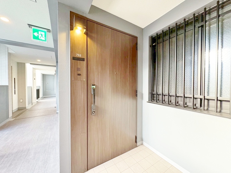 玄関 玄関を開ければ、そこは安らぎのご自宅。