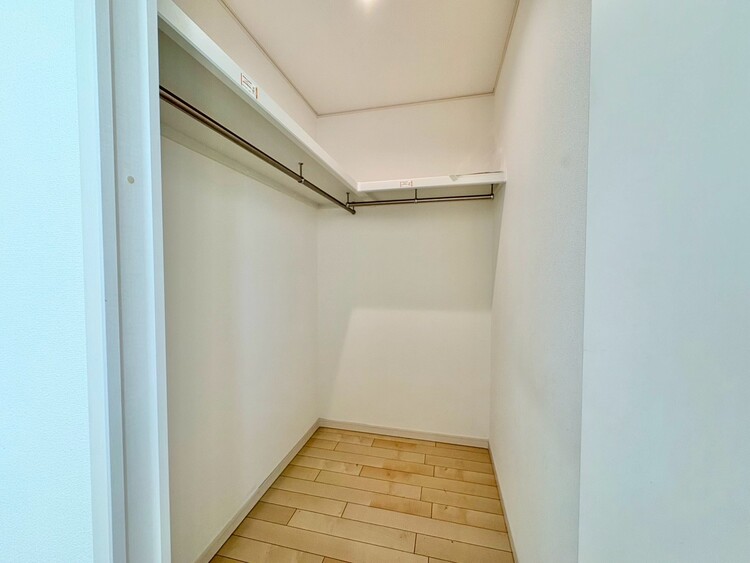 収納 居室にはクローゼットがあり、荷物もスッキリ収納して快適にお過ごしいただけます。