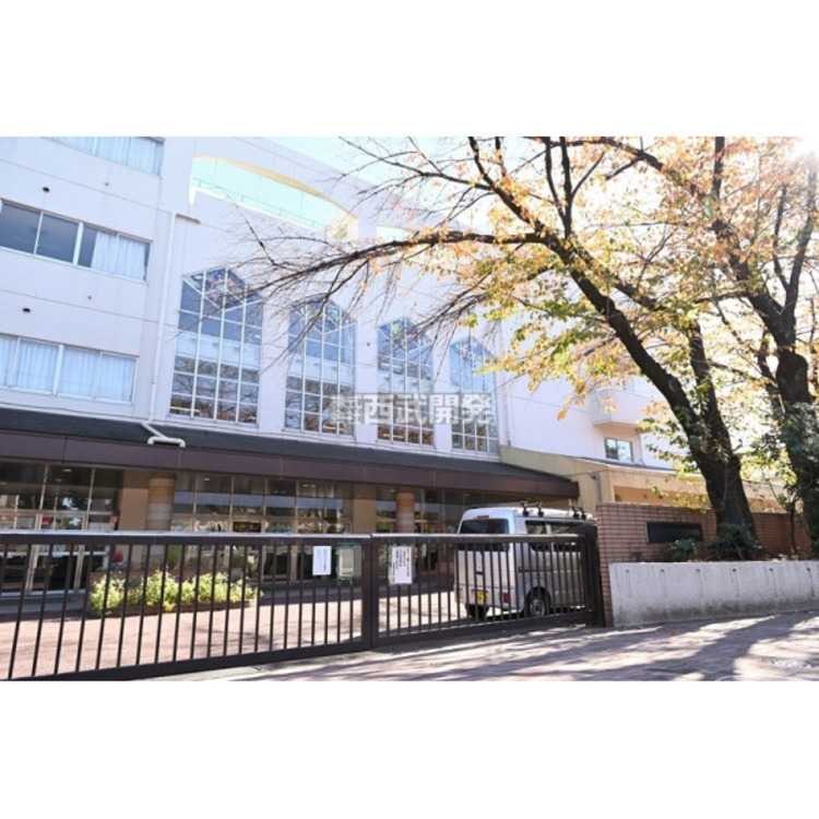 周辺 杉並区立宮前中学校(約280m)