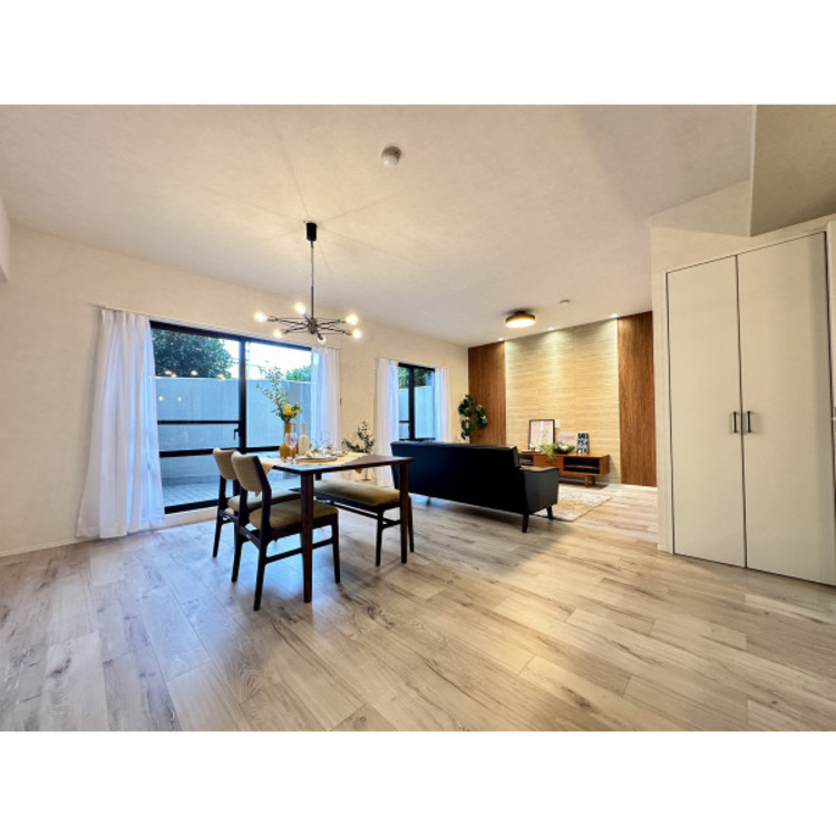 居間 令和7年8月25日撮影