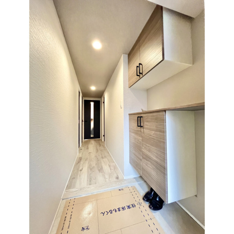 玄関 令和7年8月25日撮影