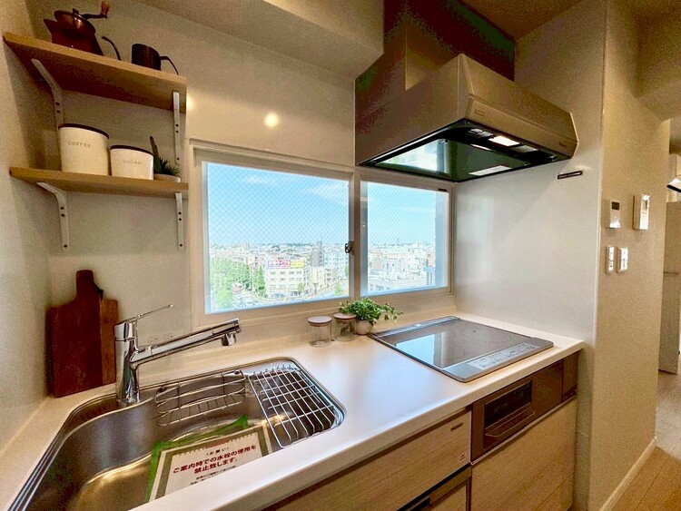 その他 開放感のあるキッチンスペース。調理をしながら、会話も弾みそうですね。