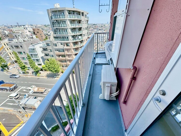 その他 朝の澄んだ空気や、夕方に吹く清々しい風を感じられるバルコニー。