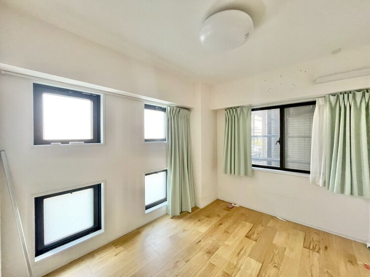 その他 清かで艶やかな時間をもたらしてくれる室内です。