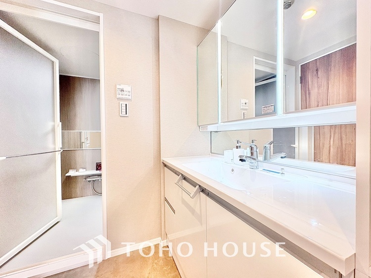 洗面 ◆ここに帰る◆のが楽しみになる。煌びやかで笑顔溢れる毎日を。