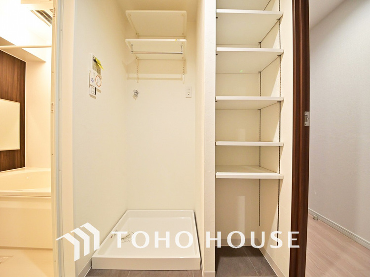 内装 ランドリースペース