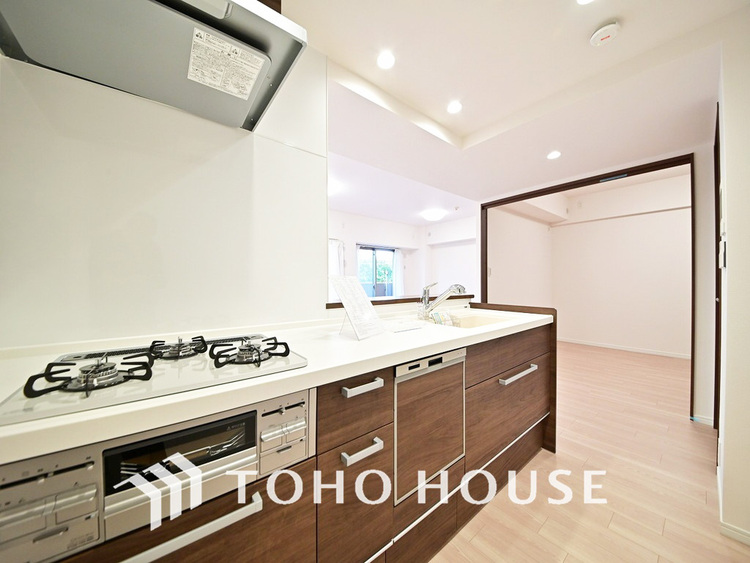 キッチン デザインと機能性を兼ね備えたシステムキッチン