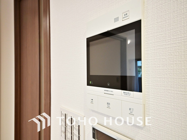 その他 来客が一目でわかるモニター付きインターホン
