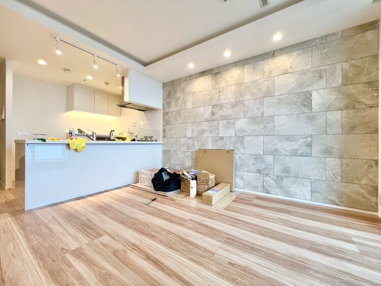 居間 シンプルな内装と偏り過ぎないデザインで統一しました。