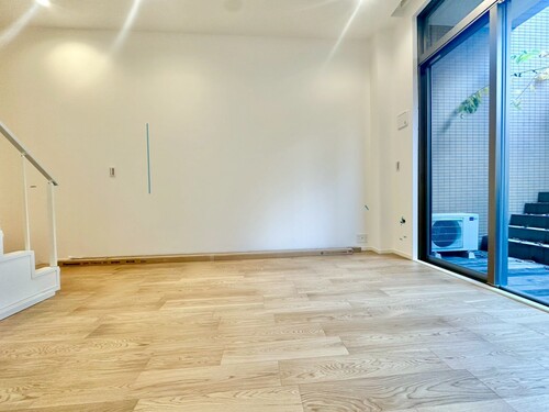 ディアクオーレ中野文園の画像