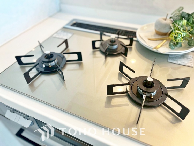 キッチン 【KITCHEN】◆家族のおはよう◆の声を笑顔で迎えてあげられるシステムキッチン。朝ごはんが楽しみでちょっと早起きしたくなるんです。