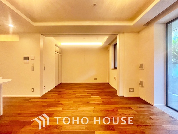 内装 【LIVING】◆家族◆愛する家族を一目で見渡せる。家族が集う空間。永遠に続く幸せな毎日を、ここで。