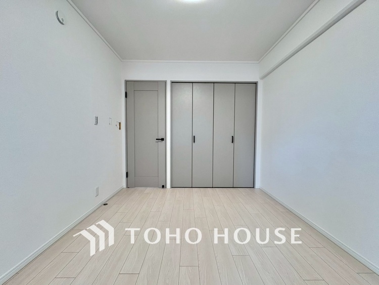 内装 【PRIVATE ROOM】◆属毛離裏◆子は父を手本とし、母に愛育されて成長する。家族の深い繋がり。いつまでも大切にしたい。