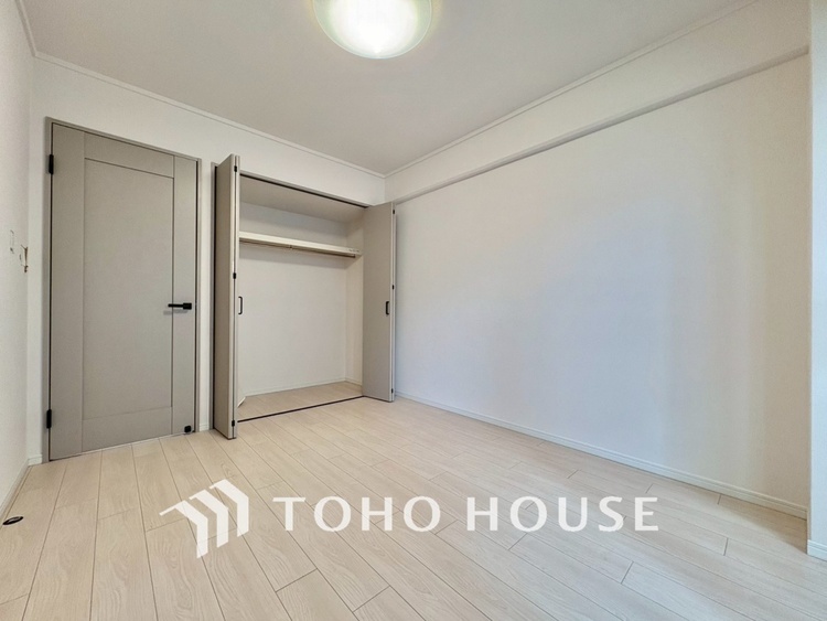 内装 【PRIVATE ROOM】◆プライベートな時間◆最高な暮らしにはこの空間が必要。家族のふれあいも大切にしつつ、自分の空間も大切にしたい。