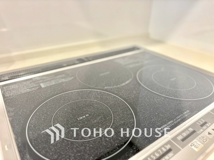 キッチン 【KITCHEN】◆家族のおはよう◆の声を笑顔で迎えてあげられるシステムキッチン。朝ごはんが楽しみでちょっと早起きしたくなるんです。