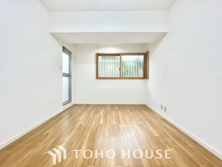 内装 【PRIVATE ROOM】◆属毛離裏◆子は父を手本とし、母に愛育されて成長する。家族の深い繋がり。いつまでも大切にしたい。