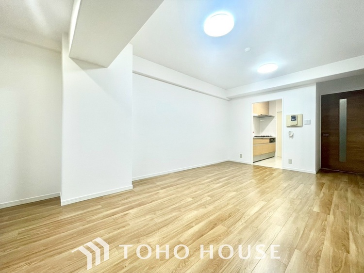 内装 【LIVING】◆住む喜び、楽しさ、感動◆を君と共有したい。いつまでもずっと家族を見渡せるこの広い空間で。