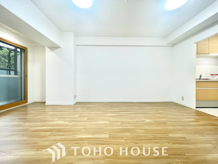 内装 【LIVING】◆Sunshine◆光が燦々と入り、いるだけで気持ちいい。「開放的でゆとりあるお部屋です。」