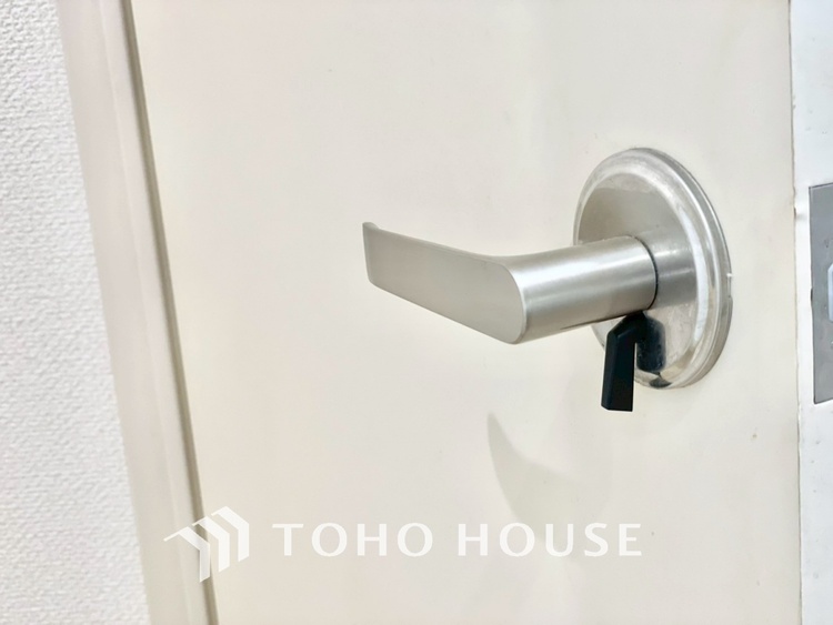 トイレ 【TOILET】◆快適◆な生活に不可欠。節水型の高性能トイレを新設。