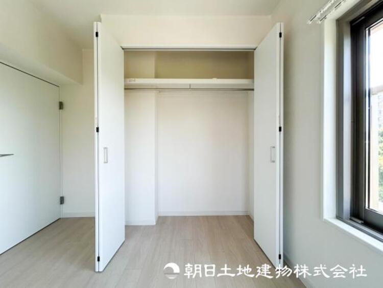 収納 【収納】子供部屋にも寝室にも、便利な全居室収納スペース付ですので、各部屋の荷物がすっきりまとまります。