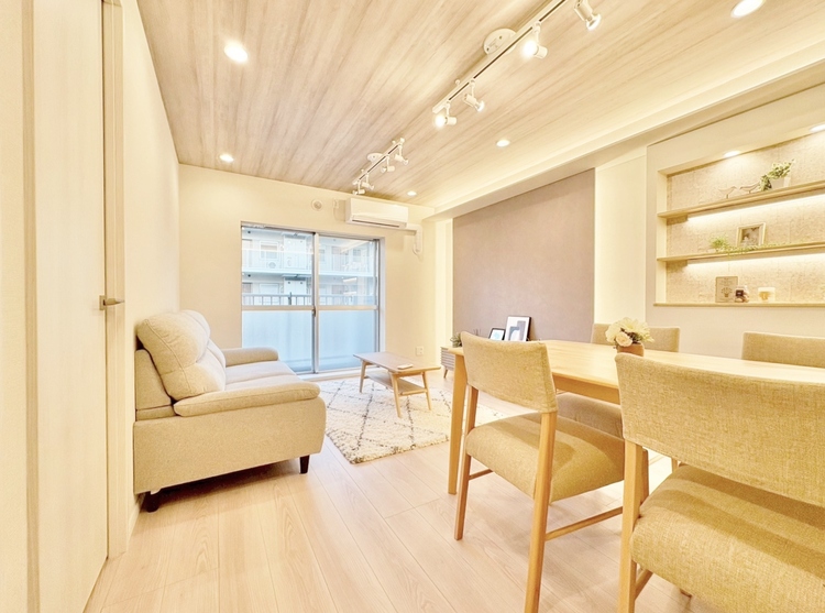 居間 「空間が織り成すひとつ先の住み心地」を演出します。