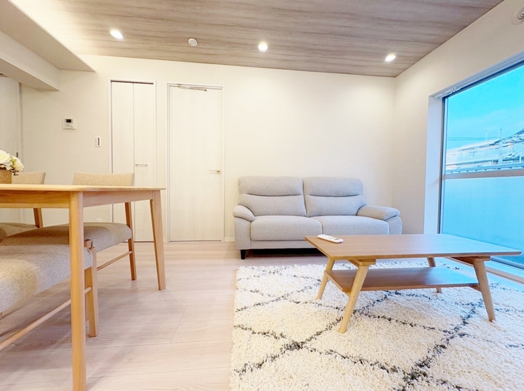 居間 過ごす時間が、たくさんの思い出として紡がれていく場所。