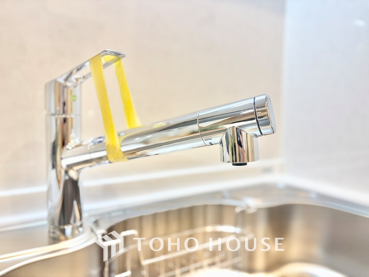 キッチン 【cooking papa is here】料理が苦手な人でも、チャレンジしてみたくなるワイドスパンのキッチン。家族の食卓がここから始まる。