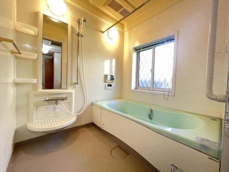 風呂 浴室ジェットバス付！毎日の疲れを癒すゆったりお風呂。