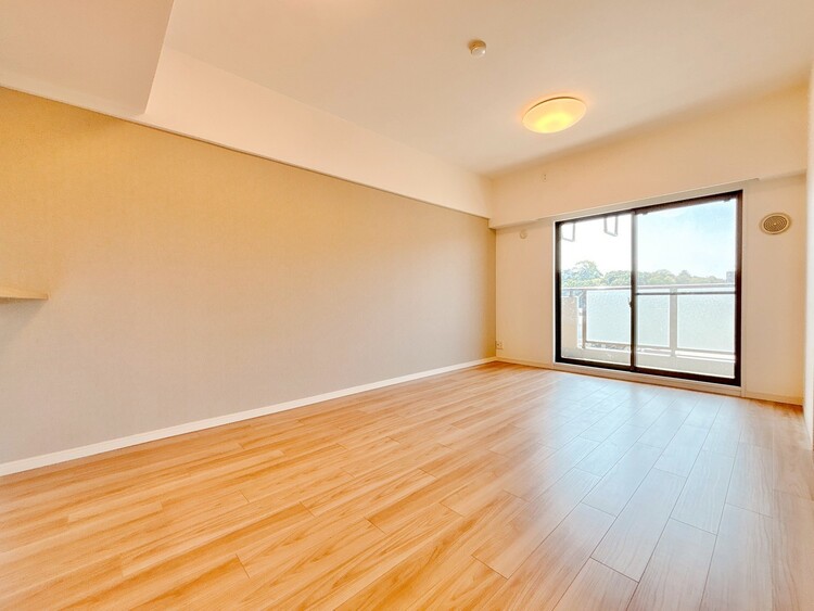 居間 快適に過ごす毎日を求めて、暮らしの中でご自身の「マイホーム」に創り上げてください。