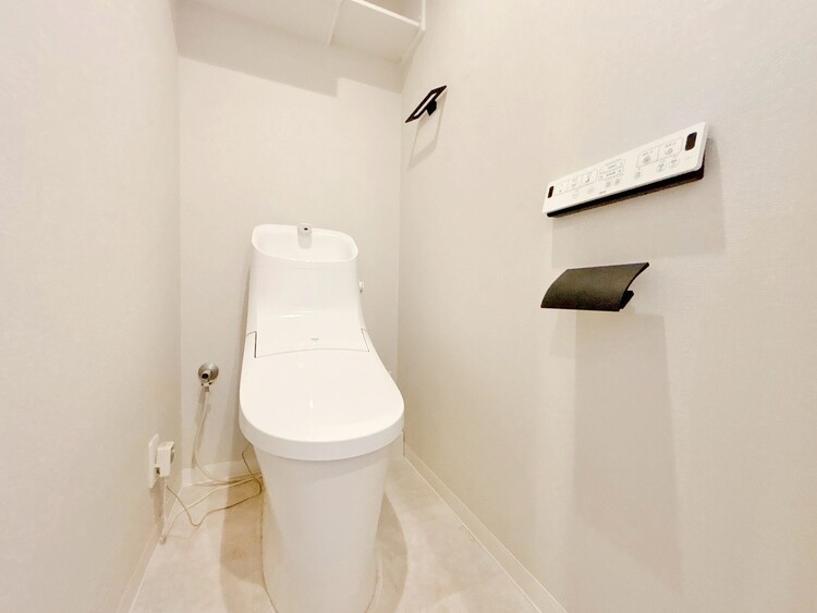 トイレ 暮らしの中のさりげないひとときの快適さにも、こだわりを、持って設備を配しております。