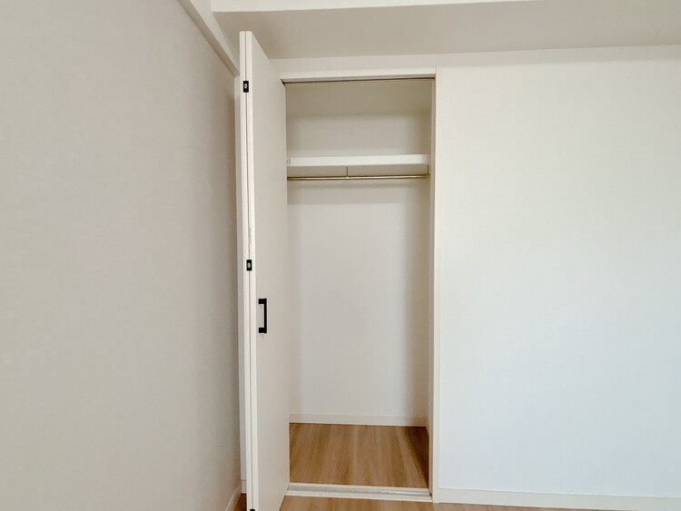 収納 居室にはクローゼットがあり、荷物もスッキリ収納して快適にお過ごしいただけます。