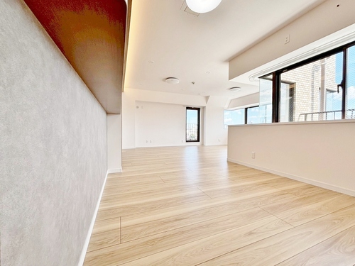 川口西青木ローヤルコーポの物件画像