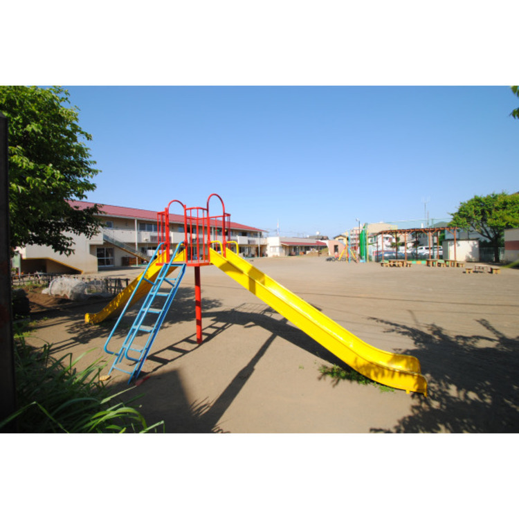 周辺 南台幼稚園(約220m)