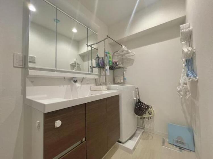 洗面 ゆとりのある洗面台