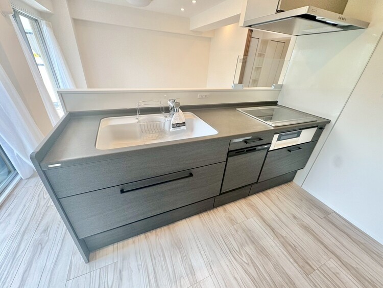 その他 使いやすくスタイリッシュなキッチン空間になっております。