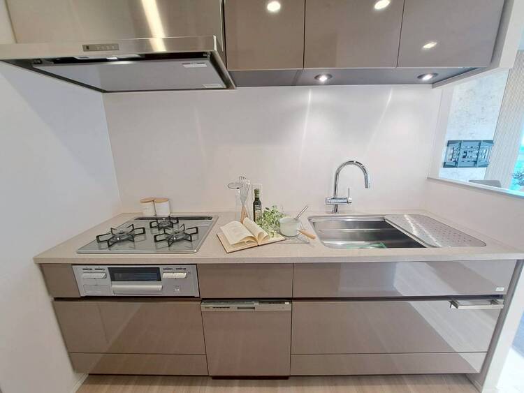 その他 使いやすくスタイリッシュなキッチン空間になっております。