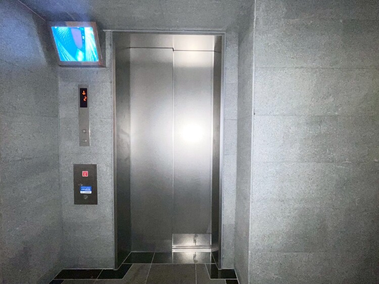 その他 エレベーター完備のため荷物が多くなっても安心。