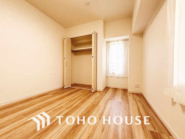 内装 1日の疲れを癒し、心地よく寛げるようゆったりとした広さをしています