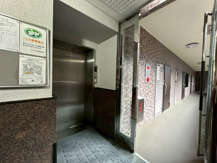 その他 エレベーター完備のため荷物が多くなっても安心。