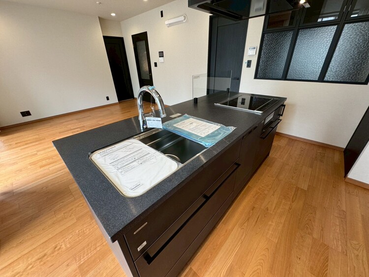 その他 開放感のあるキッチンスペース。調理をしながら、会話も弾みそうですね。