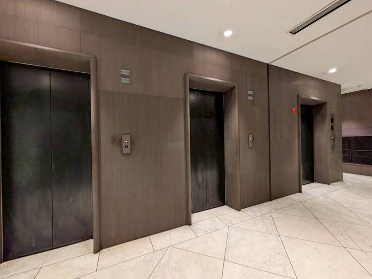 その他 エレベーター完備のため荷物が多くなっても安心。