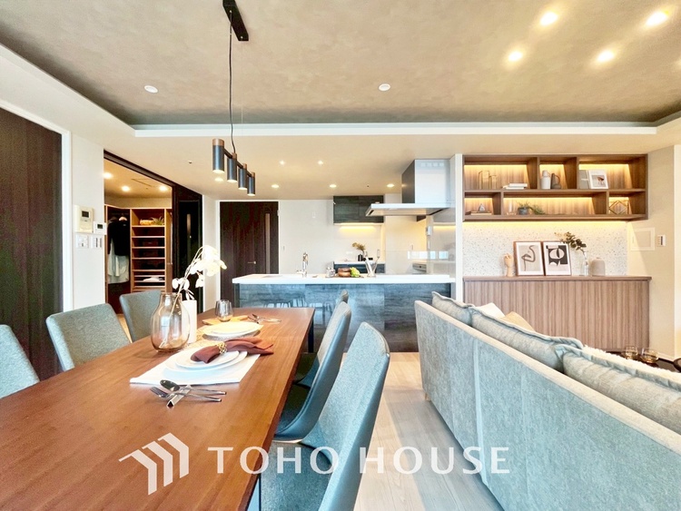 内装 【LIVING】◆家族◆愛する家族を一目で見渡せる。家族が集う空間。永遠に続く幸せな毎日を、ここで。