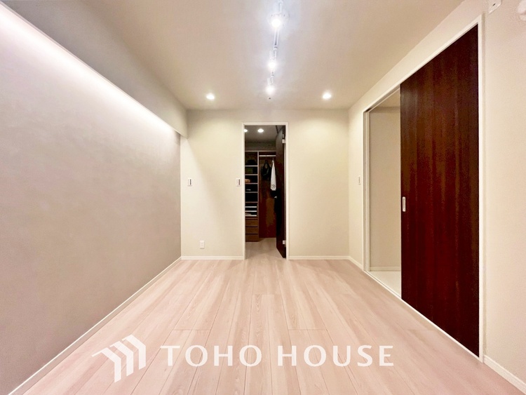 内装 【PRIVATE ROOM】◆プライベートな時間◆最高な暮らしにはこの空間が必要。家族のふれあいも大切にしつつ、自分の空間も大切にしたい。