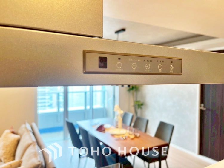 その他 【KITCHEN】◆開放的◆後片付けが楽なシステムキッチン。収納スペースの充実！