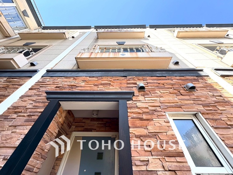 外観 【APPEARANCE】◆ここが居場所◆家族みんなが集うこの場所で、あなただけのＳＴＯＲＹを。あなたが笑い、家族が笑い、幸せが溢れる夢のような毎日を。